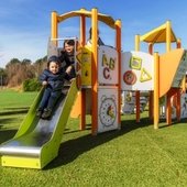 Žaidimų aikštelių kompleksai vaikams nuo 2 iki 6 metų – kolekcija 'MINI'