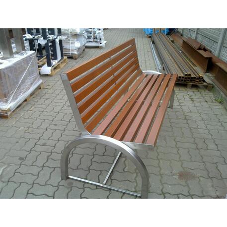 Metalinis suoliukas su atlošu, pagamintas iš Iroko medienos 'Premium / STF/06-04-05/MDL'