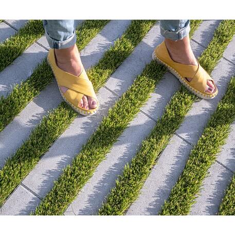 Betoninė ažūrinė trinkelė, plytelė 'Losantilla® Green'