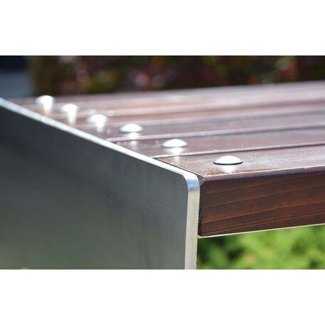 Металлическая скамейка без спинки с деревянным сиденьем 'MBG/94-Nemezja I / 182cm'