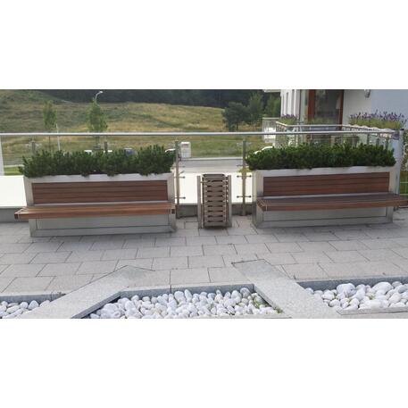 Metalowa donica z zintegrowaną ławką z drewna Iroko 'Premium Collection / STF/13-04-18_01/MDL'