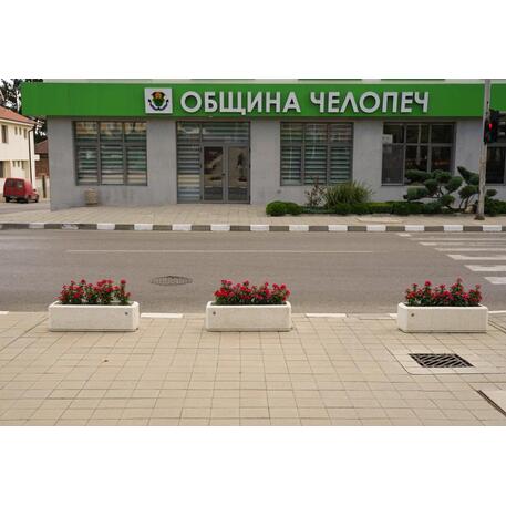 Betoninis vazonas – gėlinė, padengta smulkia granito skaldele 'Premium / 90x30xH/28cm_BS-80'