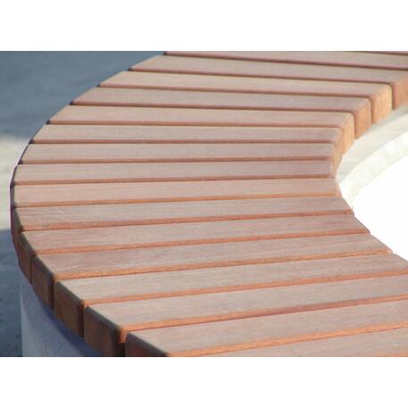 Concrete bench without backrest and with Iroko wood seating 'Premium Collection / STF/13-02-39_02/MDL'