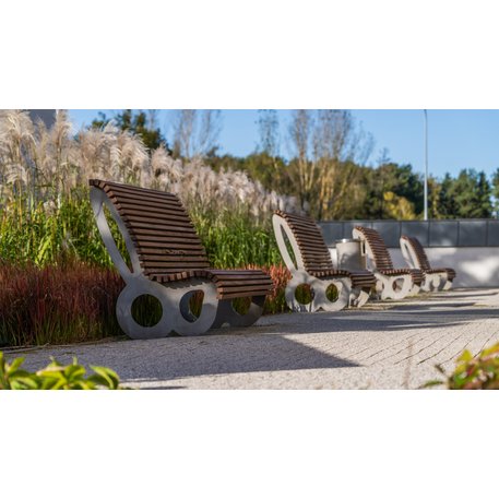 Metalinis suolas (suoliukas) su atlošu, pagamintas iš Iroko medienos 'Premium Collection / STF/13-04-94/MDL'