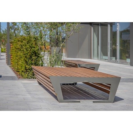 Metal bench 'BD/EDGE_LED133.00/MDL'