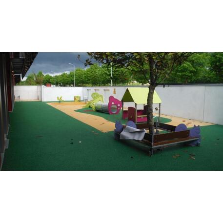 Spalvotas suoliukas vaikų žaidimo aikštelėms 'MO_BA-2007-18'