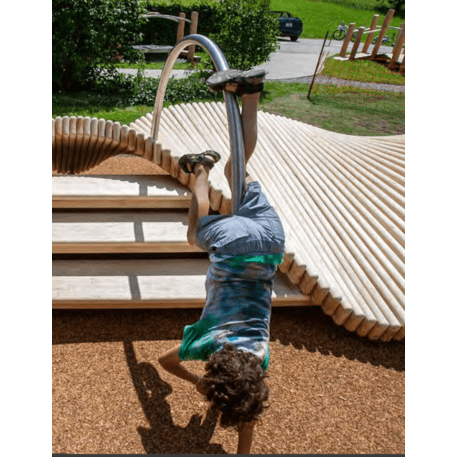 Vaikų žaidimų aikštelių įranga „Climbslide 7.9“, kolekcija Playsculptures®