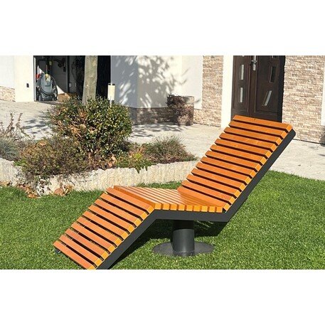 Металлический шезлонг с деревянной лежачей поверхностью 'STF/Floks/MDL'