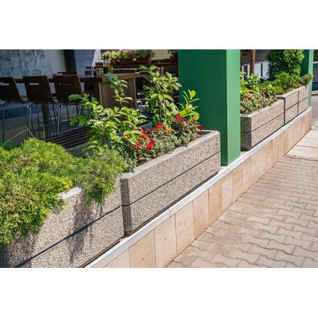 Kvadratinis betoninis vazonas – gėlinė, padengta smulkia granito skaldele 'Premium / 150x45xH/40cm_BS-129'