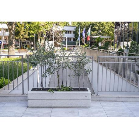 Kvadratinis betoninis vazonas – gėlinė, padengta smulkia granito skaldele 'Premium / 150x45xH/40cm_BS-129'