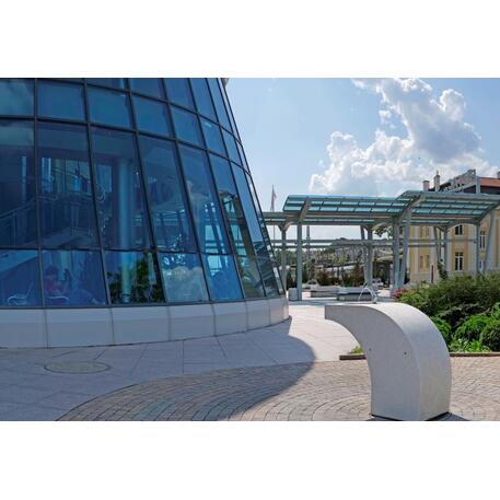 Betoninė vandens kolonėlė geriamajam vandeniui, apdirbta smulkia granito skaldele 'BS-123'