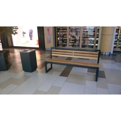 Metalinis suoliukas su atlošu, pagamintas iš Iroko medienos 'Premium / STF/04-04-06_02/MDL'