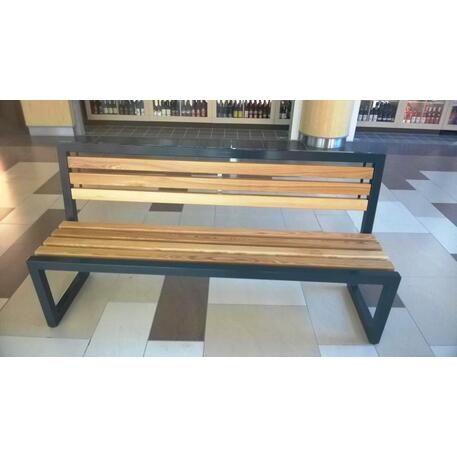 Metalinis suoliukas su atlošu, pagamintas iš Iroko medienos 'Premium / STF/04-04-06_02/MDL'