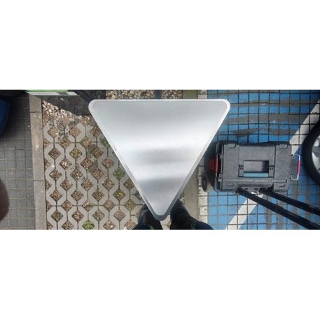 Metalinė šiukšliadėžė su Iroko medienos apdaila 'Exclusive / STF/02-06-01/MDL_40L'