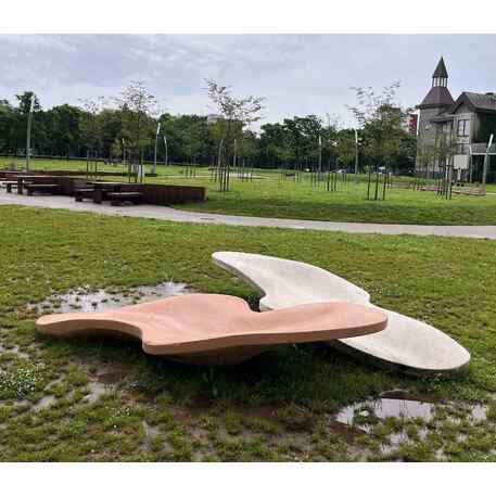 Betoninis gultas, šezlongas 'Slope'