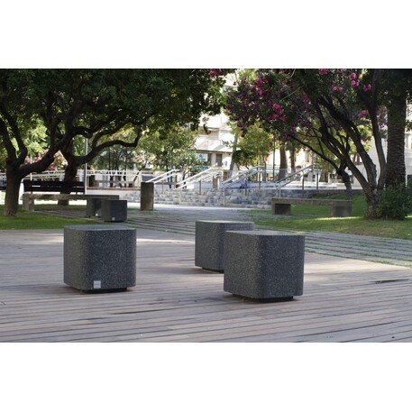 Betoninis modulinis suolas su LED apšvietimu 'Premium / Square Puff 45x45cm'