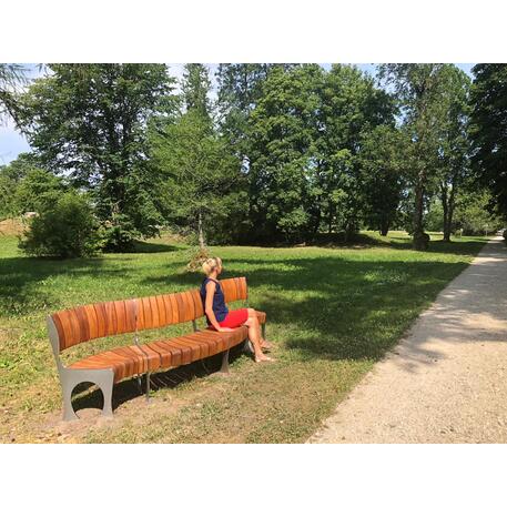 Lenktas arba tiesus metalinis suolas (suoliukas) su atlošu iš Iroko medienos 'Premium Collection / STF/19-04-78_01/MDL'