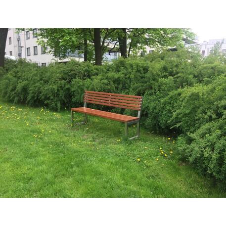 Metalinis suoliukas su atlošu, pagamintas iš Iroko medienos 'Premium / STF/04-04-06_01/MDL'