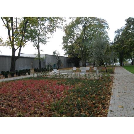 Metalinis suolas (suoliukas) su atlošu 'Premium Collection / STF/13-04-71/MDL'