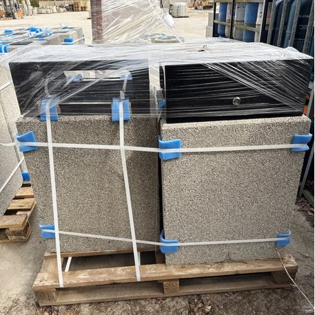 Concrete litter bin '55x55xH/90cm / 90L'