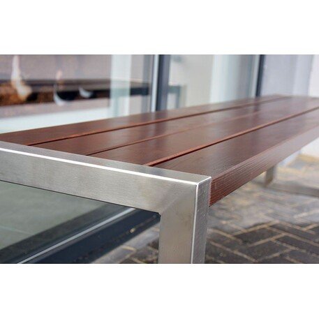 Металлическая скамейка без спинки с деревянным сиденьем 'MBG/88-Frezija / 190cm'