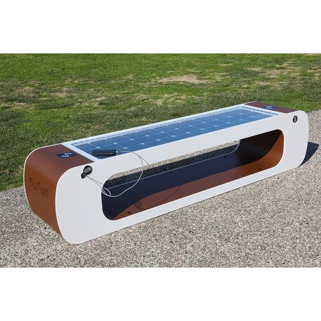 Išmanus suoliukas su saulės baterija, USB įkrovimu ir Smart City funkcijomis 'Elios Smart Bench'