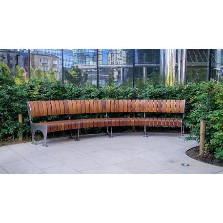 Lenktas arba tiesus metalinis suolas (suoliukas) su / be atlošo, pagamintas iš Iroko medienos 'Premium Collection / STF/19-04-78/MDL'