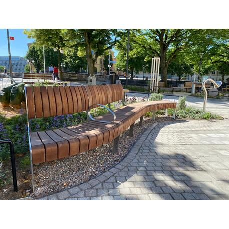 Lenktas arba tiesus metalinis suolas (suoliukas) su / be atlošo, pagamintas iš Iroko medienos 'Premium Collection / STF/19-04-78/MDL'