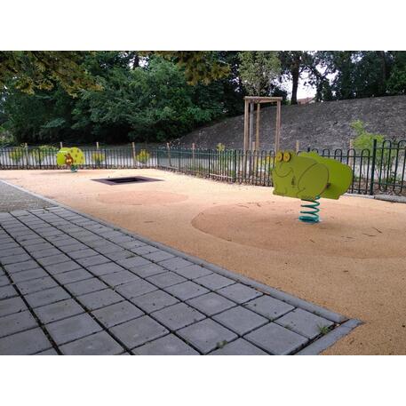 Spyruokliukas vaikų žaidimų aikštelėms 'MBG-1011/RE 220-02'