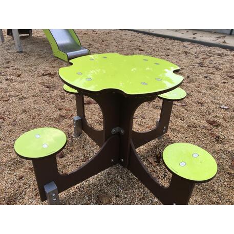 Žaidimų stalas su suolais vaikų aikštelėms 'MO_TA-6001-02'