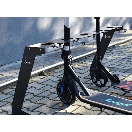 Metalinis paspirtukų laikiklis / stovas 'STF/1260x5xH/590mm/MDL' 