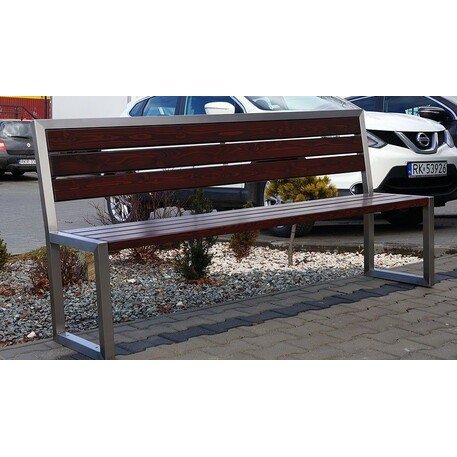 Metalinis suolas su atlošu ir medine sėdimąja dalimi 'MBG/01-Eris / 189,5cm'