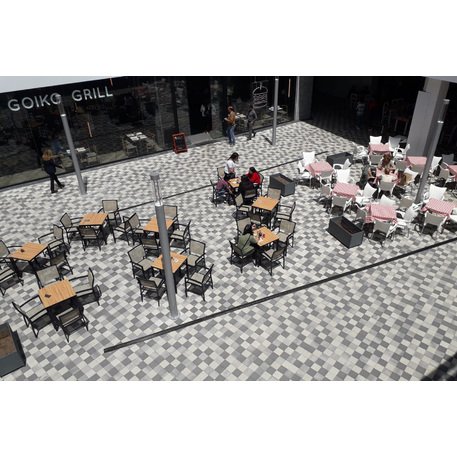 Коллекция бетонной плитки разных размеров и цветов 'Terana® light'