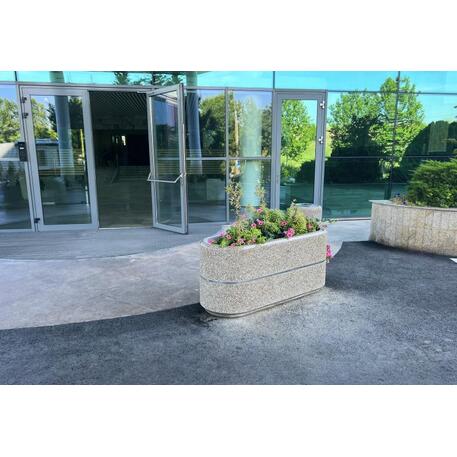 Betoninis vazonas – gėlinė, padengta smulkia granito skaldele 'Premium / 150x55xH/65cm / BS-196'
