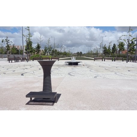 Kaltinio metalo geriamojo vandens kolonėlė (fontanas) 'Cast Iron / COMENDADOR'