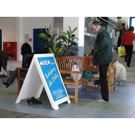 Klassische Holzbank mit Rückenlehne, aus Iroko-Holz 'Premium Collection / STF/13-04-11/MDL'