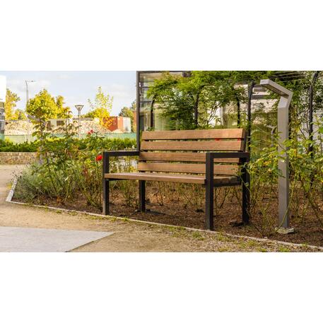 Metalinis suoliukas su atlošu, pagamintas iš Iroko medienos 'Premium / STF/04-04-01_02/MDL'