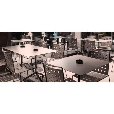Metalowy stół kwadratowy do kawiarni, tarasów 'Ribaltino_690x690mm'