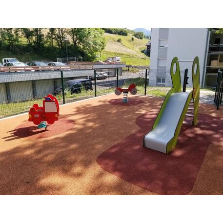 Spyruokliukas vaikų žaidimų aikštelėms 'Motociklas MBG-1003/RE 211-02'