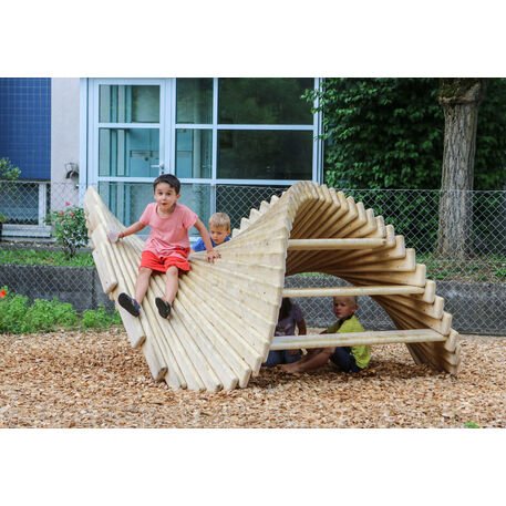 Vaikų žaidimų aikštelių įranga „Layslide 2.4“, kolekcija Playsculptures®