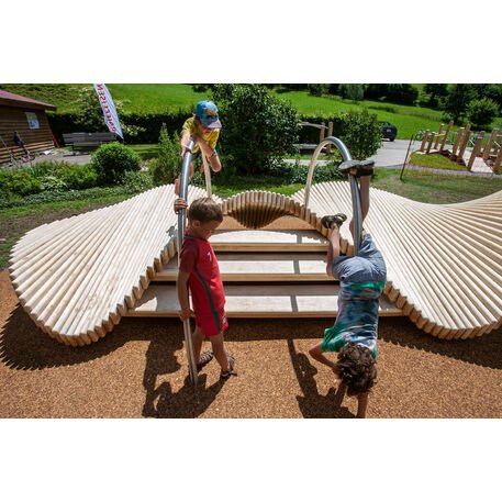 Vaikų žaidimų aikštelių įranga „Climbslide 4.5“, kolekcija Playsculptures®