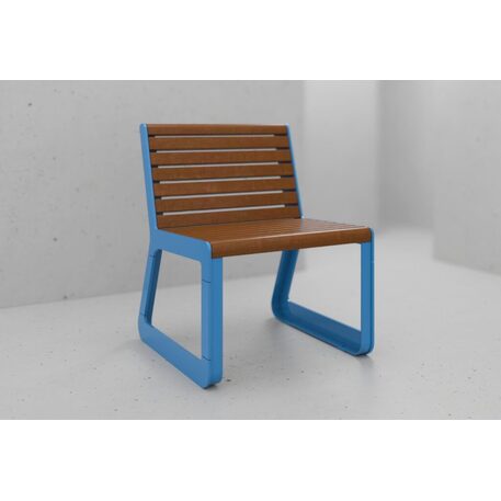 Sedia in metallo con schienale in legno di iroko 'Sido / 001607'