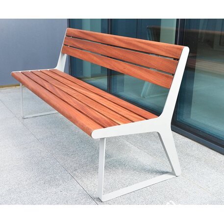 Metāla sols ar atzveltni, izgatavots no Iroko koka 'Flow / 001251'