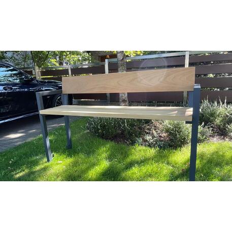 Metalinis suoliukas su atlošu, pagamintas iš Iroko medienos 'Premium / STF/04-04-01/MDL'