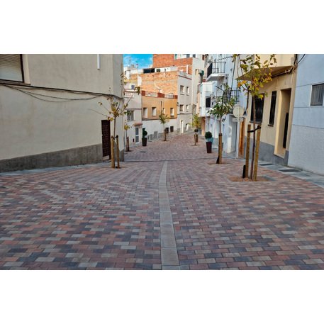 Collezione di pavimentazioni in calcestruzzo di varie dimensioni e colori 'Terana® taco'