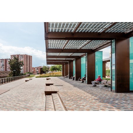 Collezione di pavimentazioni in calcestruzzo di varie dimensioni e colori 'Terana® taco'