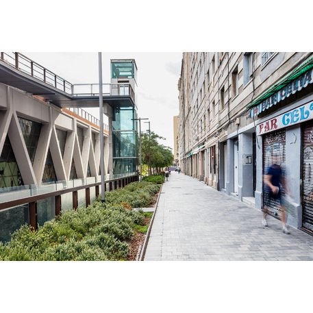 Collezione di pavimentazioni in calcestruzzo di varie dimensioni e colori 'Terana® taco'