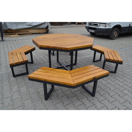 Metalinis pikniko stalas su suolais ir medinėmis sėdimomis dalimis 'MBG_257 / Picnic Set'