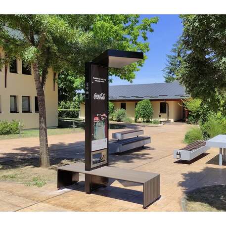 Išmanus suoliukas su saulės baterija, USB įkrovimu ir Smart City funkcijomis 'Smart Bench 2 Hybrid'