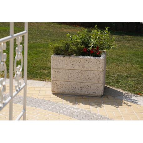 Kvadratinis betoninis vazonas – gėlinė, padengta smulkia granito skaldele 'Premium / 85x85xH/65cm_BS-74'